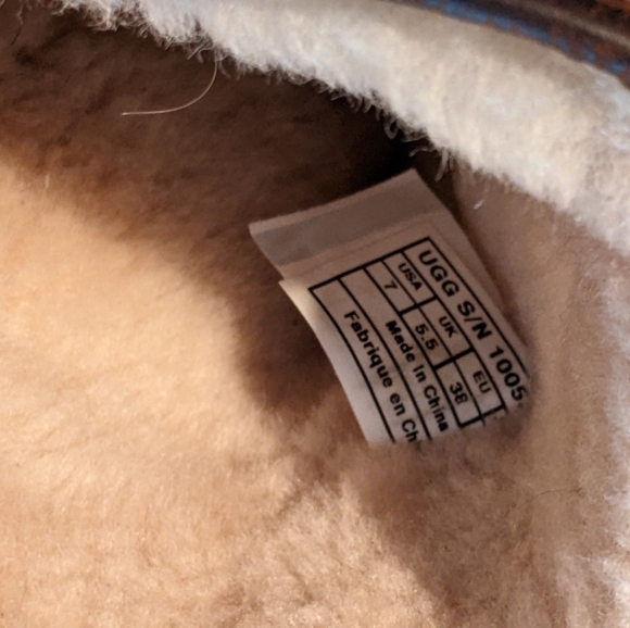 Ugg Kensington Brown Leather Sheepskin Buckle Boot Women's Size 7 - Picture 8 of 9